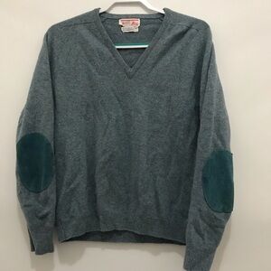 Vintage Alan Paine Men's  V-Neck Sweater with Elbow Patches Size 44